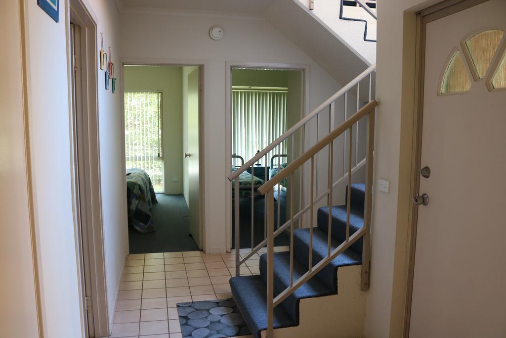 Beaches Apartments Merimbula Oda fotoğraf